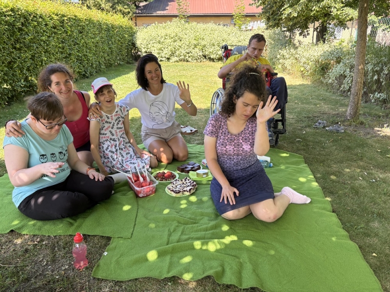 PIKNIK V PARKU