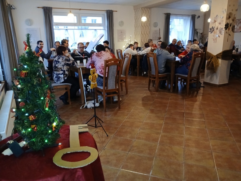 VÁNOČNÍ POSEZENÍ UŽIVATELŮ STD A DS